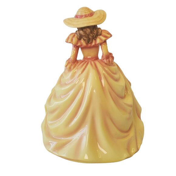 Royal Doulton Figurine “Heartfelt Wishes” HN5421 - Picture 7 of 10